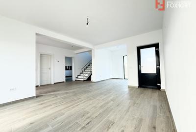 Casă individuală cu 4 camere cu Teren 322 Mp în Săcălaz - 1
