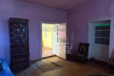 Casă individuală cu 4 camere cu Canalizare în Suștra - 5