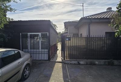 Casă cu 4 camere în Tărtășești