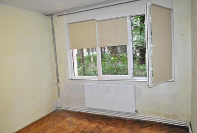 Apartament cu 2 camere decomandat în Piața Centrală - 10