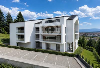 Apartament cu 4 camere decomandat în Cristian