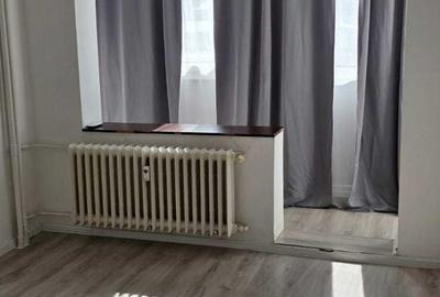 Apartament cu 3 camere decomandat în Bucur Obor - 2