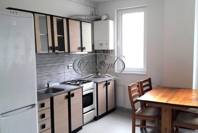 Apartament cu 3 camere semidecomandat, mobilat în Sopor - 3