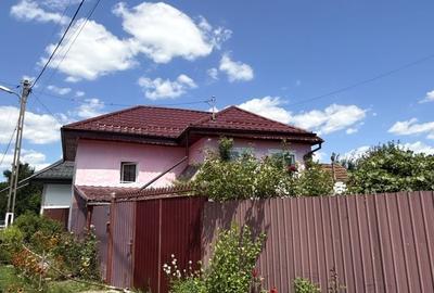Casă cu 2 camere în Felmer