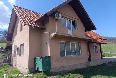 Casă individuală cu 4 camere cu Canalizare în Reghin - 2