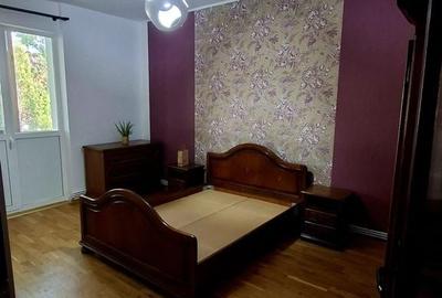 Apartament cu 3 camere decomandat în Central - 2
