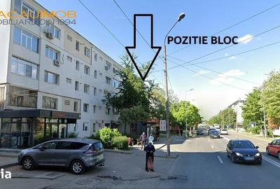Apartament cu 3 camere semidecomandat în 9 Mai - 5