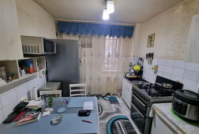 Apartament cu 2 camere semidecomandat, mobilat în Far - 3