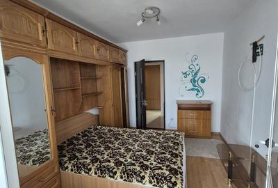Apartament cu 3 camere decomandat în Central - 2