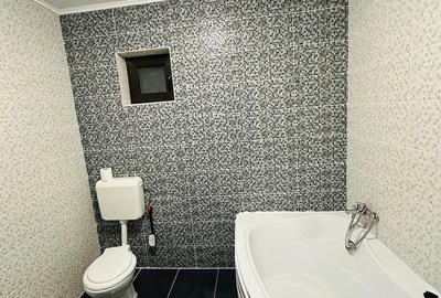 Casă cu Teren 250 Mp în Central