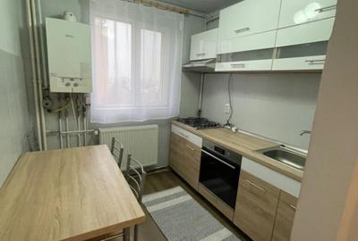 Apartament cu 2 camere decomandat în Romanilor - 8