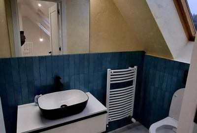 Penthouse cu 3 camere decomandat în Cornișa - 12