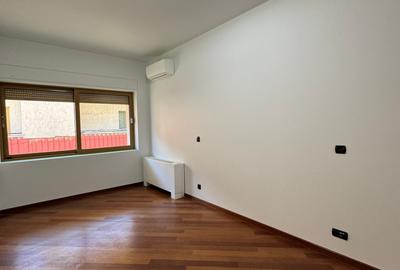 Apartament cu 5 camere semidecomandat în Primăverii - 20