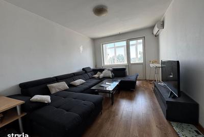 Apartament cu 3 camere decomandat în Tătărași
