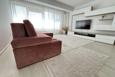 Apartament cu 3 camere decomandat, mobilat în Faleza Nord