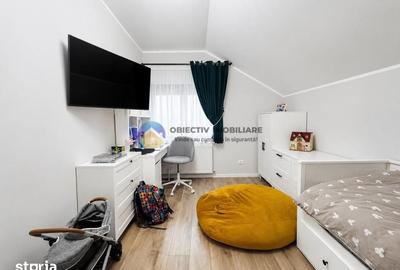 Casă cu 4 camere cu Teren 197 Mp în Central