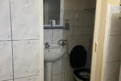 Garsonieră decomandată în Rogerius