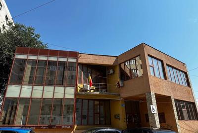 Spațiu comercial, în Central