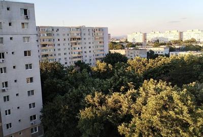 Apartament cu 2 camere decomandat în Vest