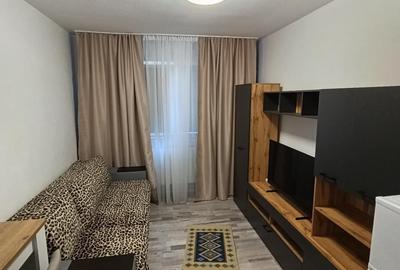 Garsonieră semidecomandată în CET
