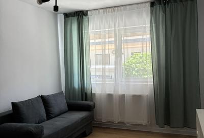 Garsonieră decomandată în Dobroești