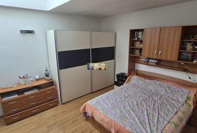 Casă cu 3 camere decomandat cu Teren 179 Mp în Coiciu - 2