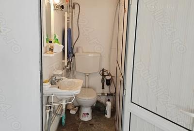 Spațiu comercial, de 50 mp, în Central - 5