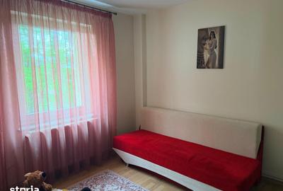 Apartament cu 4 camere în George Enescu