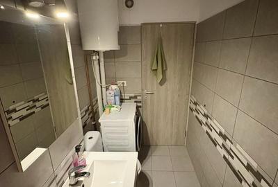 Garsonieră decomandată în Micălaca