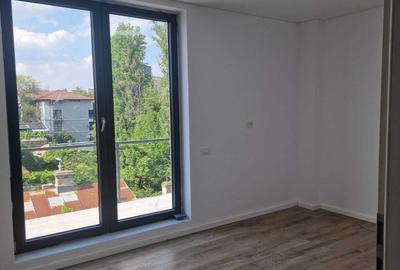Apartament cu 3 camere decomandat în Grozăvești - 5