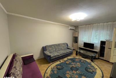 Apartament cu 3 camere decomandat în Apusului - 15