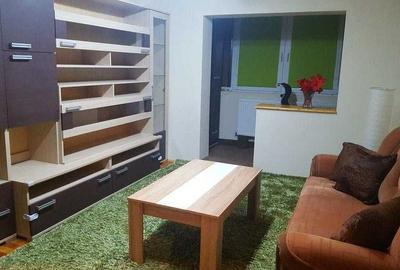 Apartament cu 2 camere semidecomandat în Spitalul Județean