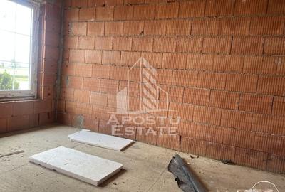 Duplex cu 4 camere cu Canalizare în Cornești - 3