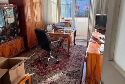 Apartament cu 3 camere decomandat, mobilat în Mănăștur