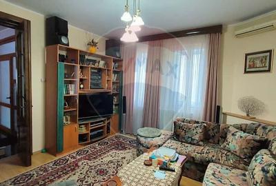 Casă individuală cu 6 camere cu Piscina în Piața Centrală - 7