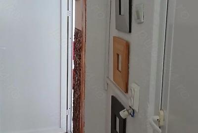 Apartament cu 2 camere decomandat în Sud - 3