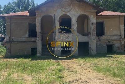 Casă individuală cu 14 camere cu Canalizare în Conțești - 1