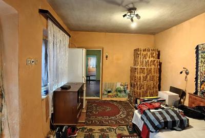 Casă cu Teren 337 Mp în Central - 9