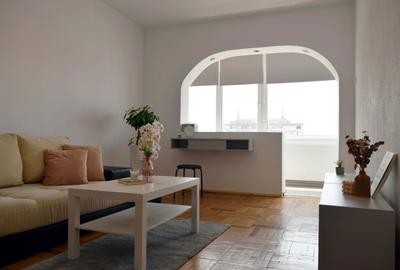 Apartament cu 3 camere decomandat în Micro 6 - 4
