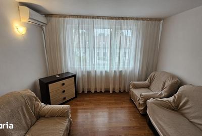 Apartament cu 3 camere decomandat în Podu Roș - 8