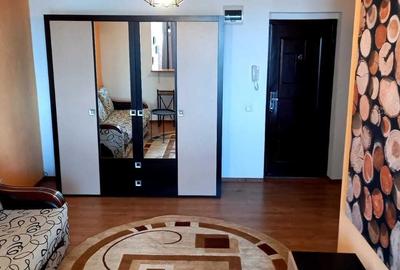 Apartament cu 2 camere semidecomandat în Mihai Viteazul