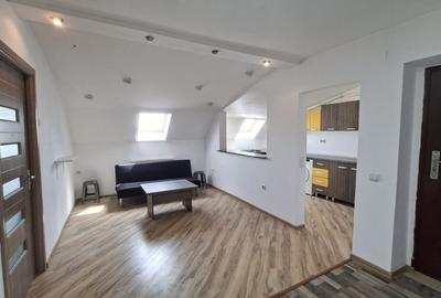 Apartament cu 3 camere decomandat în Ștefănești