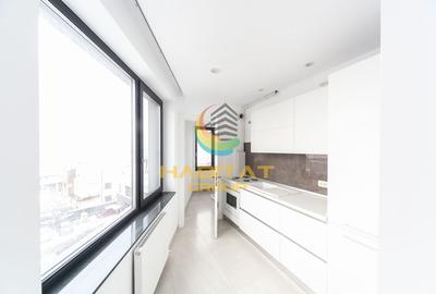 Apartament cu 3 camere decomandat în Berceni