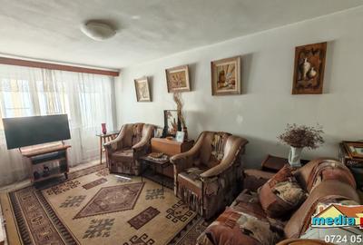 Apartament cu 2 camere decomandat în Dunărea