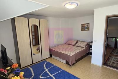 Casă cu 7 camere în Central