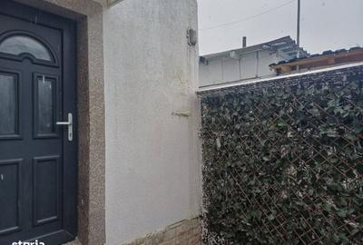 Spațiu comercial, de 40 mp, în Central - 2