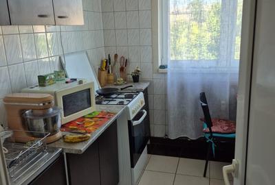 Apartament cu 3 camere semidecomandat în Drumul Taberei - 6