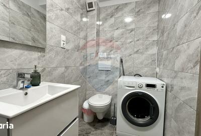 Apartament cu 3 camere decomandat, mobilat în Central