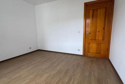 Apartament cu 4 camere în Central - 6