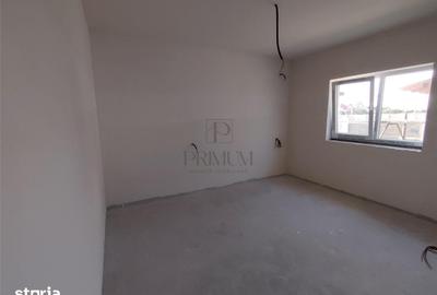 Casă cu 3 camere cu Teren 300 Mp în Central